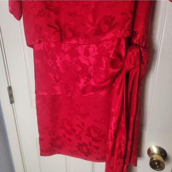 Vintage Silk Studio 10Red 100% SILK  3/4 SleeveTie Hips Buttons Back WomenDress - Picture 4 of 9